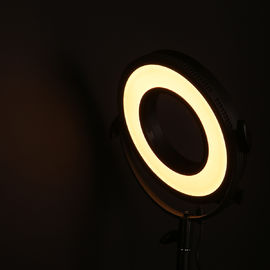 二重色LEDリング ライト ビデオLED写真撮影ライト キットの金属材料
